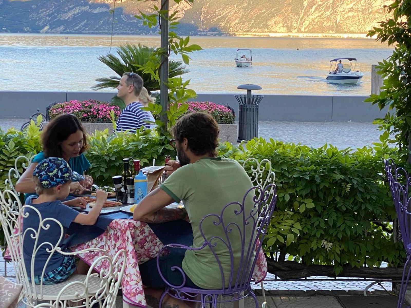 Albergo Bellavista Limone sul Garda Exterior photo